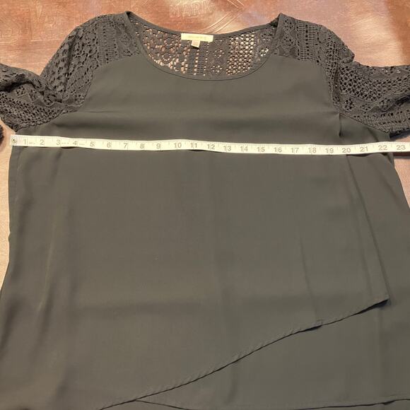 Skies Are Blue Black Blouse XLP Lace Crochet Sleeve Back Detail Classic Career‎ - Picture 12 of 14